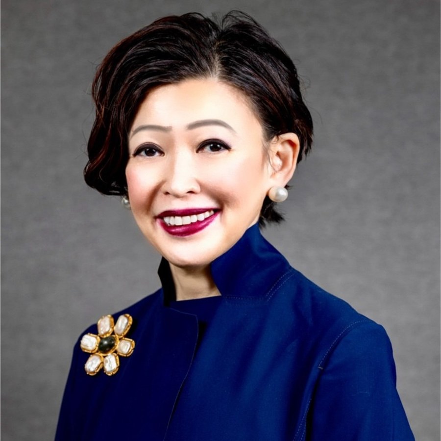 Portrait of Sonita Lontoh, Public Company Board Director & AI Governance Partner